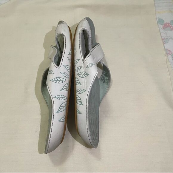 Patagonia Sky Dancer Mist Leather Slip-On Sandals - Picture 5 of 9